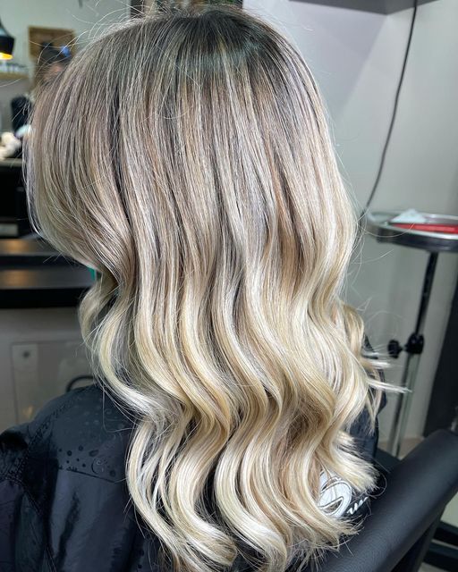 Full Blondie